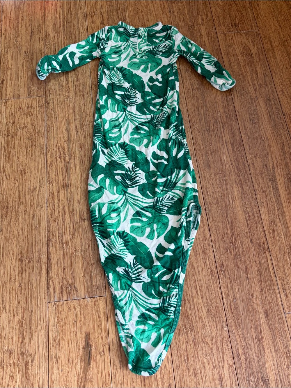 Angel Dear Green Tropical Leaf Print Baby Knotted Gown